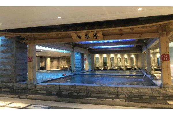 “成都茶文化：一幅悠闲的茶馆生活画卷”