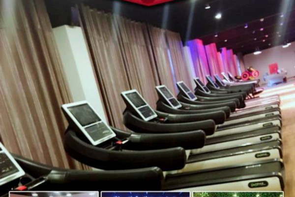 大运会选手成都夜休闲，养生之道大揭秘(成都大运会晚会)