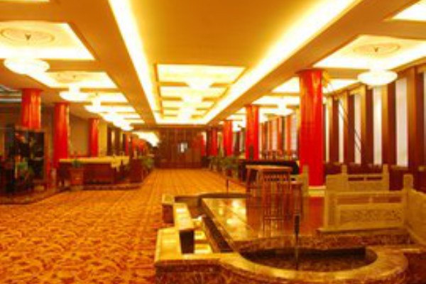 成都鬼市养生休闲新体验，夜游成都必去之地(成都鬼市在哪)